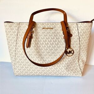Michael Kors Large Charlotte Saffiano Leather Tote Handbag Vanilla EUC